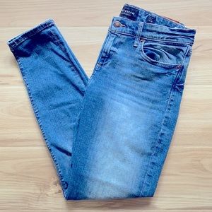 Lucky Brand Classic Skinny Blue Jeans